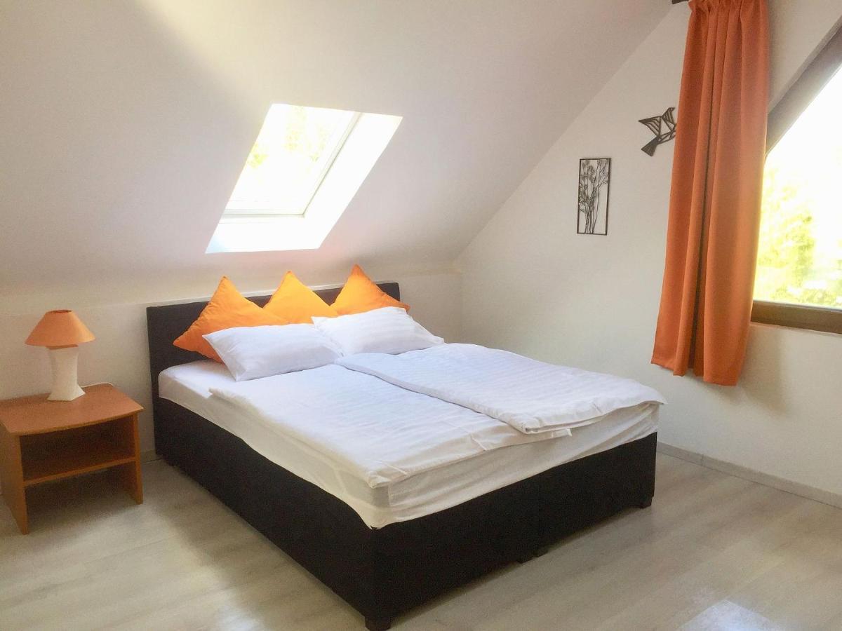 Flair Apartmanhaz * Eger