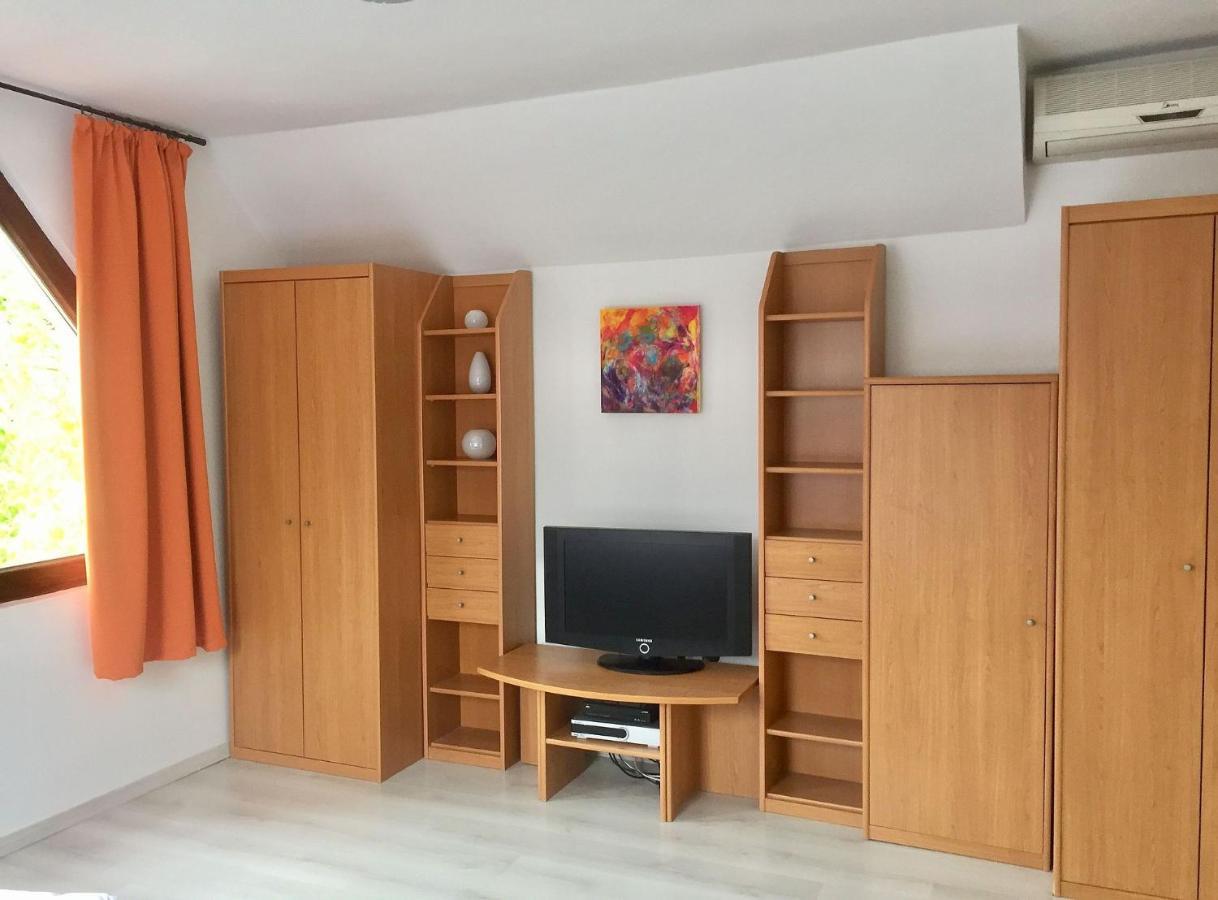 Apartment Flair Apartmanhaz *