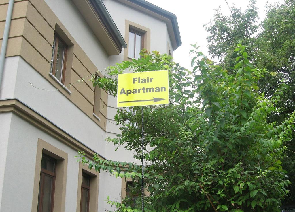 Flair Apartmanhaz * Eger